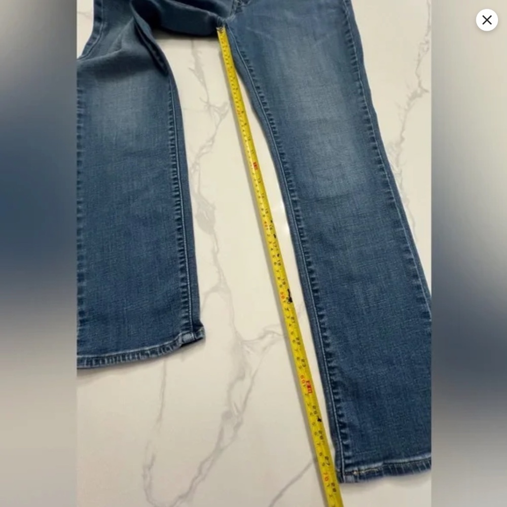 Levi Strauss Mid Rise Skinny Jeans - Picture 8 of 8